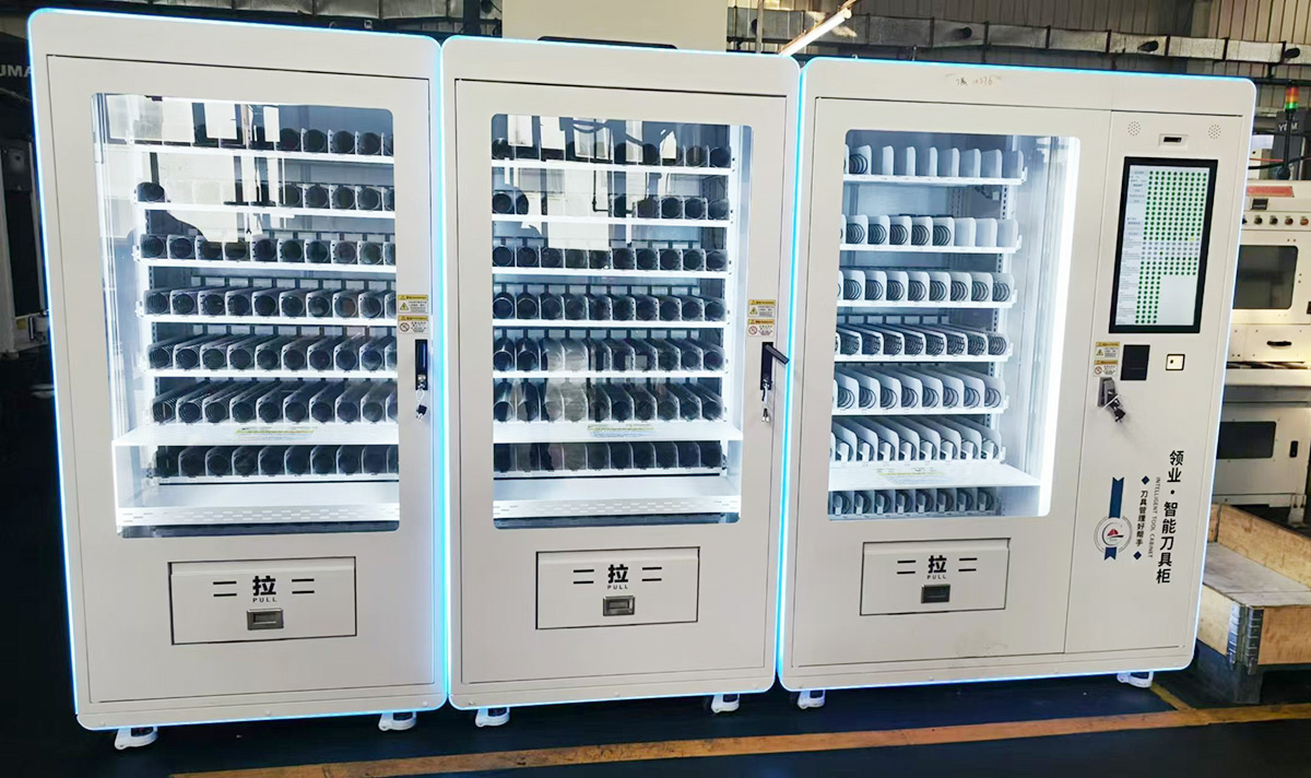 Qingdao Customer: Intelligent Tool Cabinet