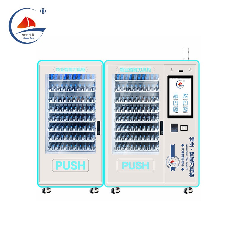 Lift-one-drag-one tool cabinet